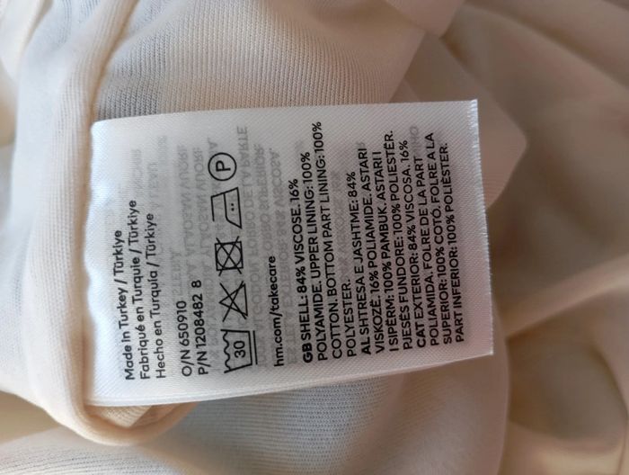 Robe H&M neuve - photo numéro 9
