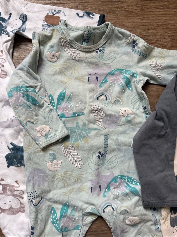 3 pyjamas petit béguin. 18 mois - photo numéro 3