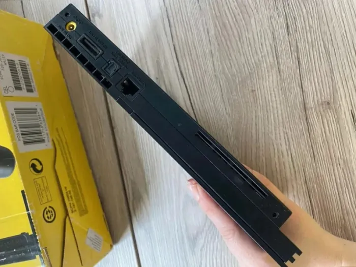 PlayStation  2 Slim  -  En  Boîte -  Complète  - Très  Bon État - Envoi  rapide  - Garantie 6  mois - photo numéro 6