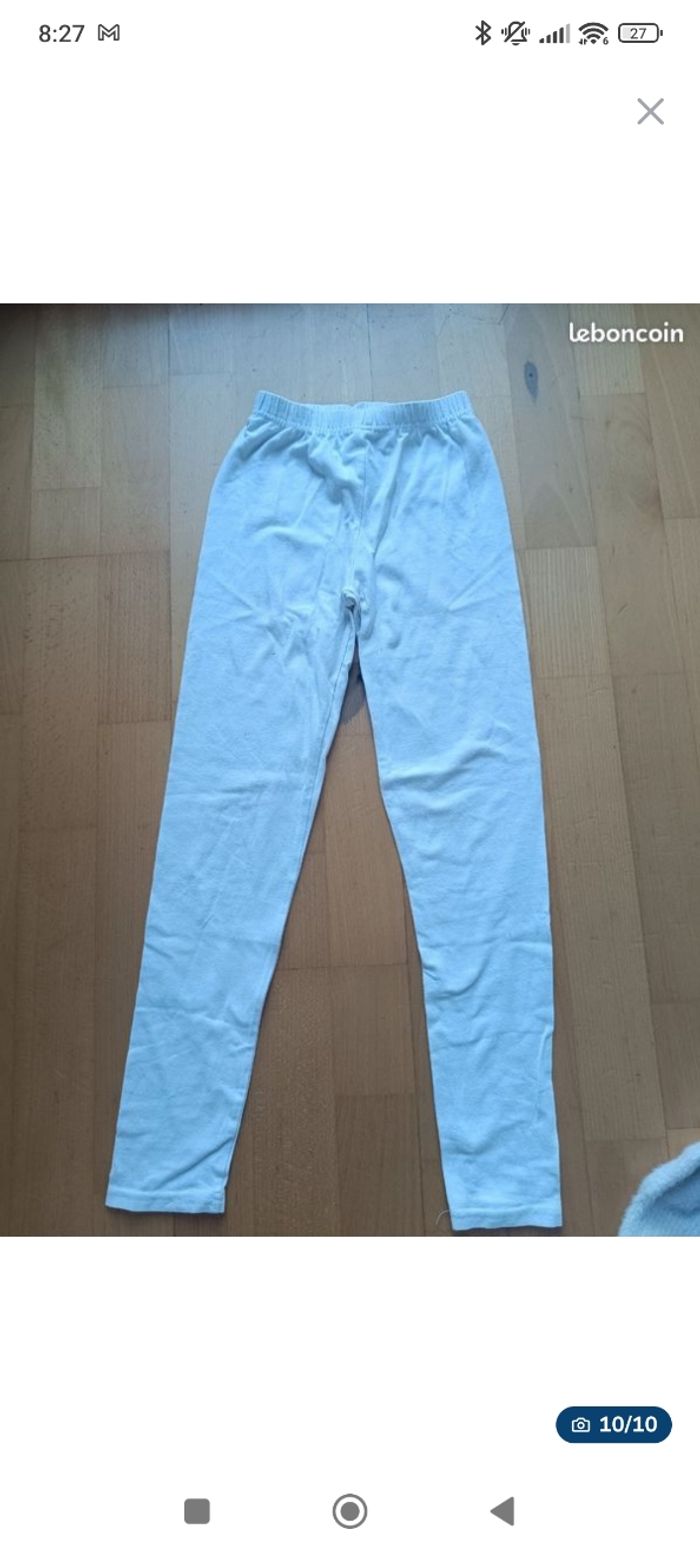 Lot vêtements fille 8 ans - photo numéro 10