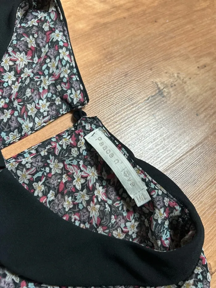 Haut femme fleuri - photo numéro 2
