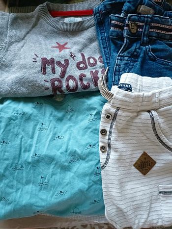 Lot 4 vêtements 24 mois garçon