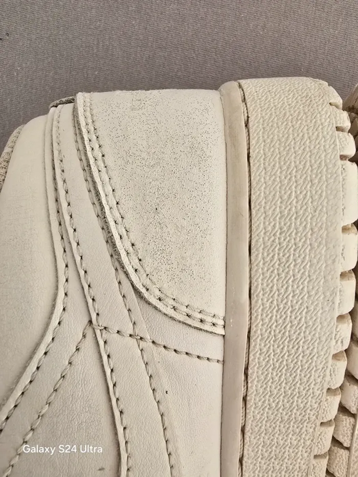 Nike Air Jordan 1 Low Blanche - Taille 36,5 - Très bon état - photo numéro 7