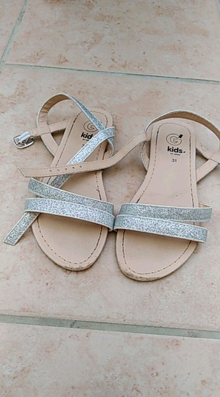 Nu pieds Gemo taille 31