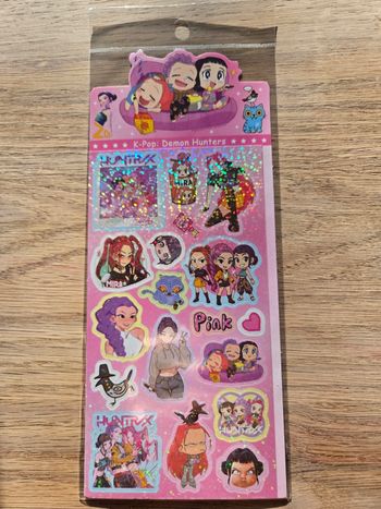 Autocollants / stikers / demon hunters kpop huntrix