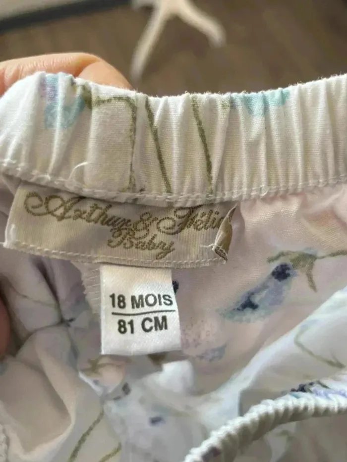 Joli pantalon enfant 18 mois - photo numéro 3