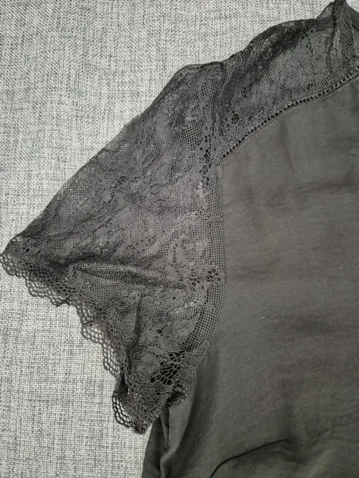 Haut femme Taille 42 - photo numéro 3