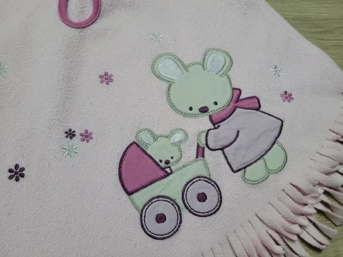 Lot de 2 hauts fille en 18 mois - photo numéro 5