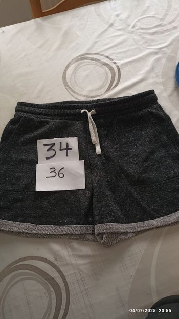 Short fille paillettes 34/36 Tissaia