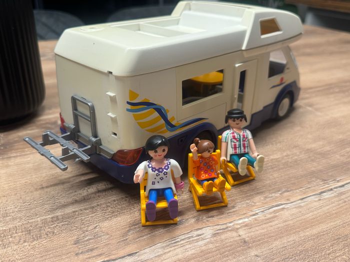 Camping car Playmobil - photo numéro 2