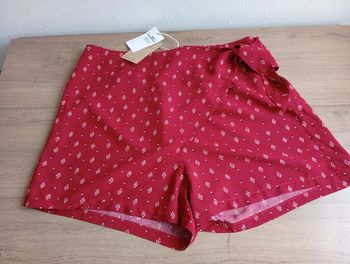 Jupe Short neuf taille 38/40