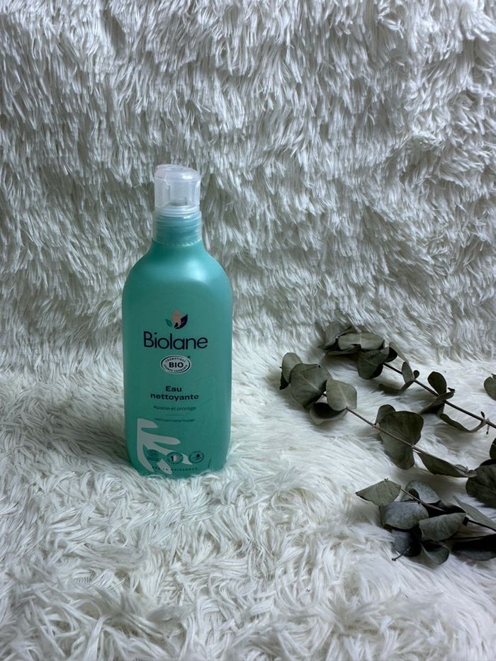 eau nettoyante bio biolane