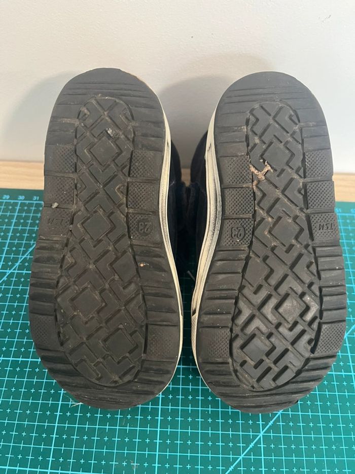 Lot chaussures taille 23 - photo numéro 9