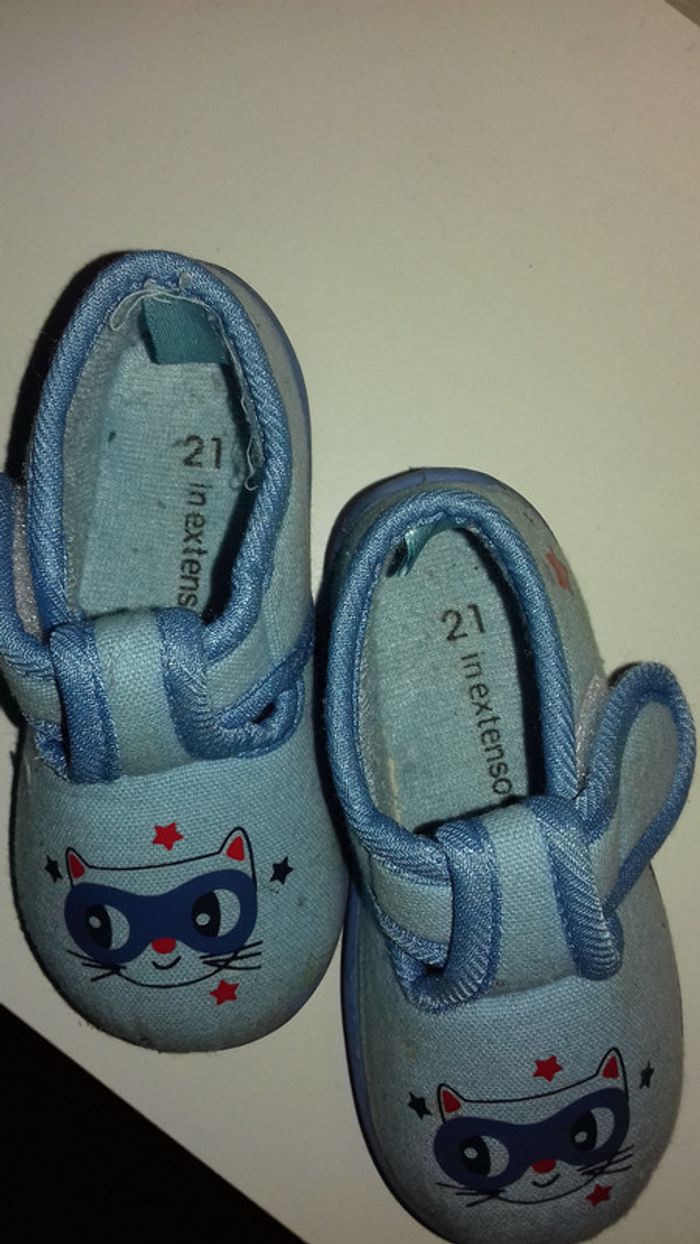 Chaussons taille 21 - photo numéro 2