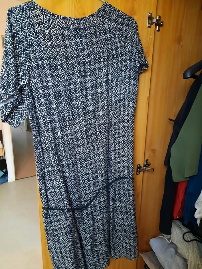 Robe légère avec poches - photo numéro 2