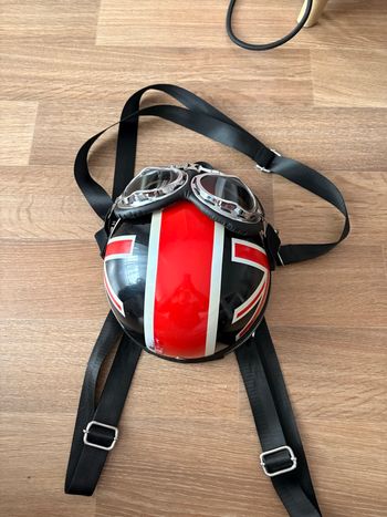 Sac à dos forme  casque