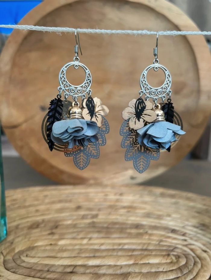 Boucles d'oreilles originales