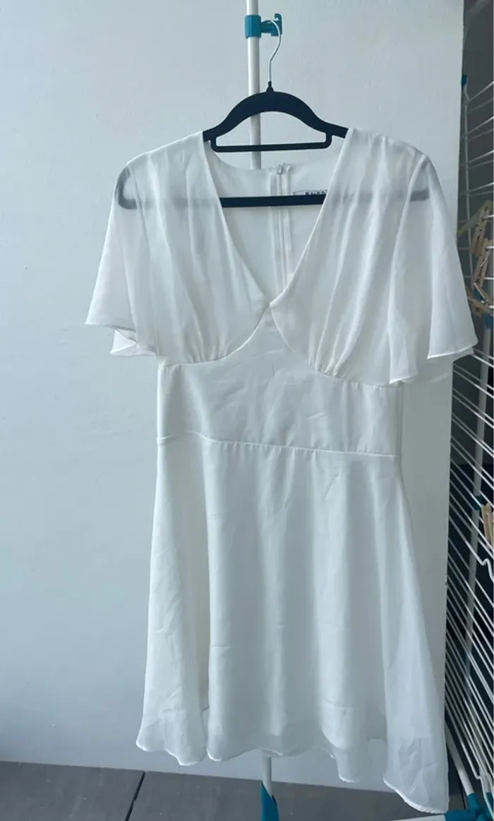 Robe blanche - photo numéro 3