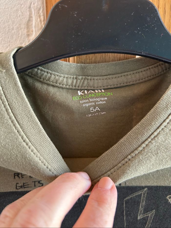 T-shirt manches longues garçon Kiabi kaki - 5 ans - photo numéro 2