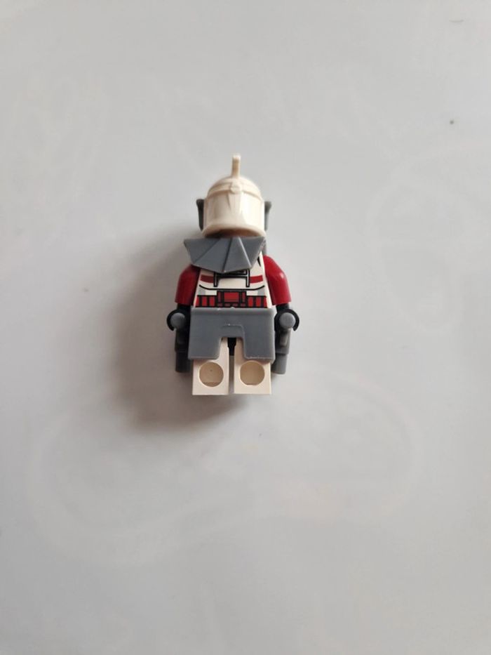 Minifigurine lego star wars sw0202a commender fox - photo numéro 2