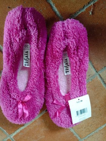 Chausson rose taille 39