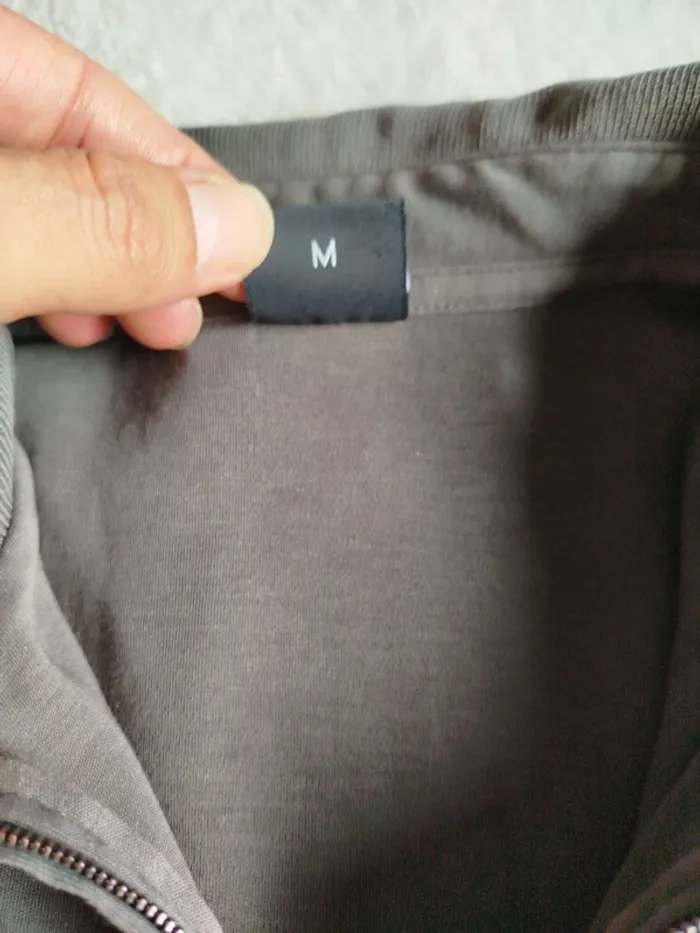 Polo vintage manches longues homme Hugo Boss taille M - photo numéro 3