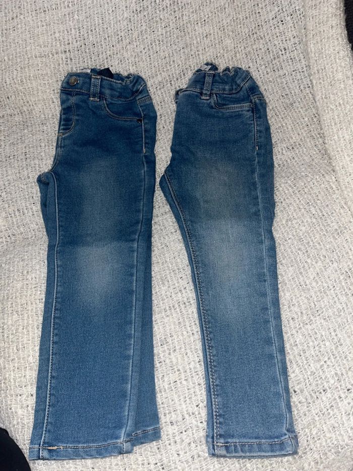 Lot de 2 jeans 3 ans