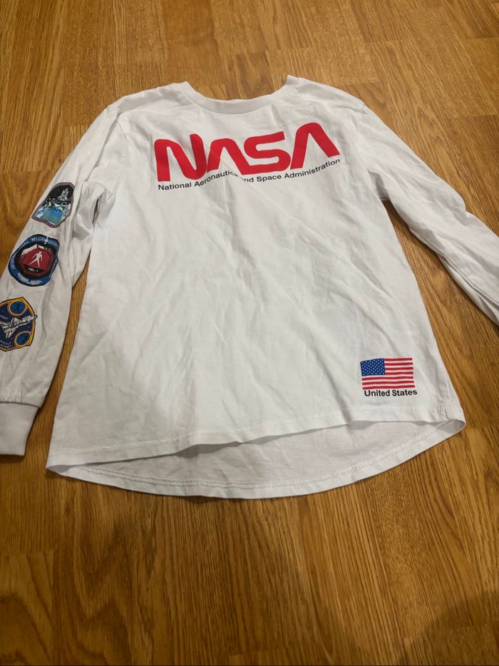 T-shirt à manche longue taille 5-6 ans