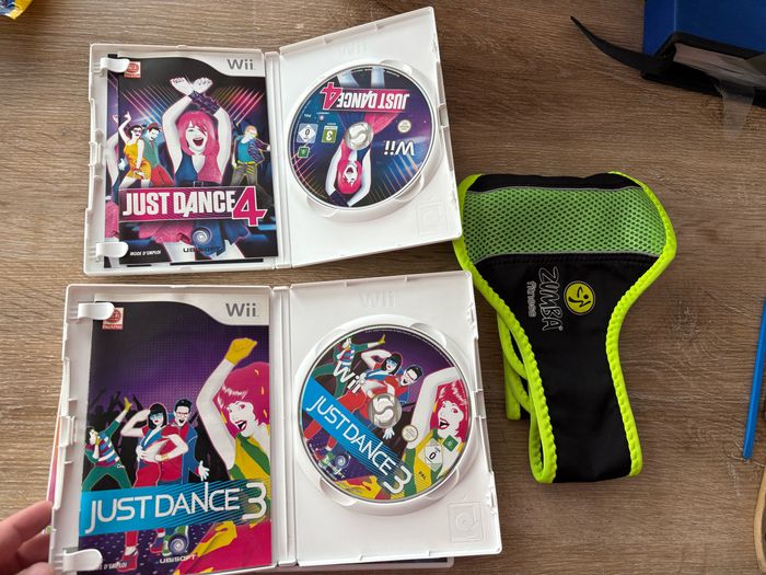 Lot de jeux de danse nintendo wii - photo numéro 2