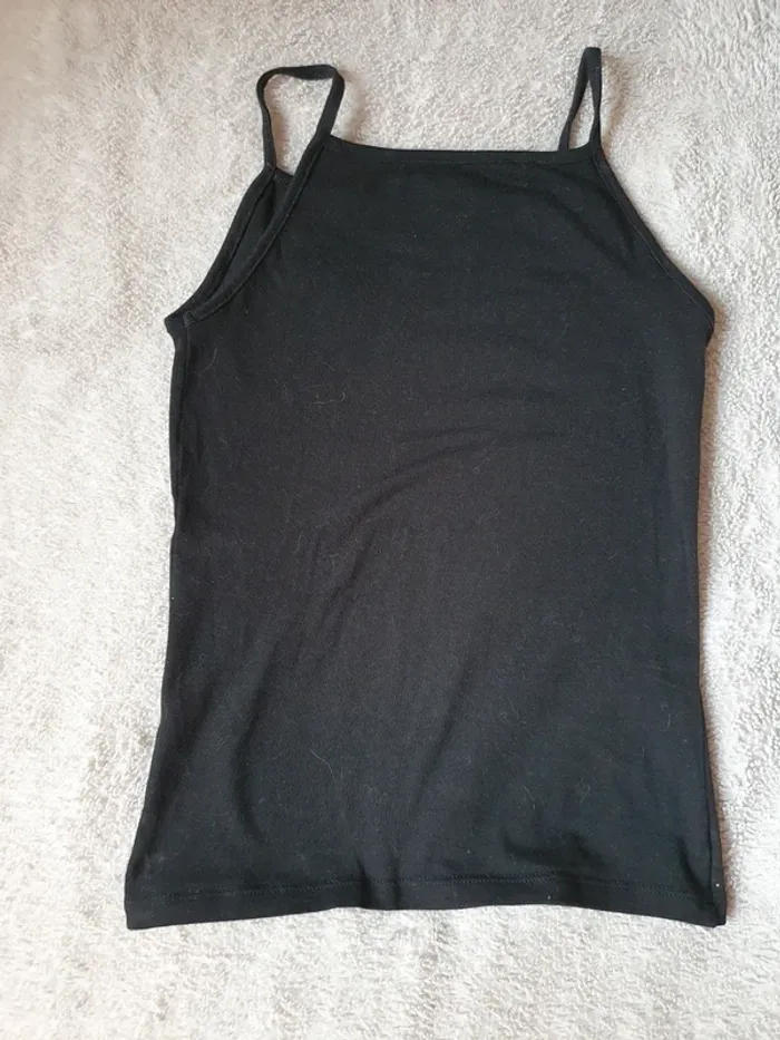 Débardeur noir Kiabi taille 10 ans - photo numéro 2