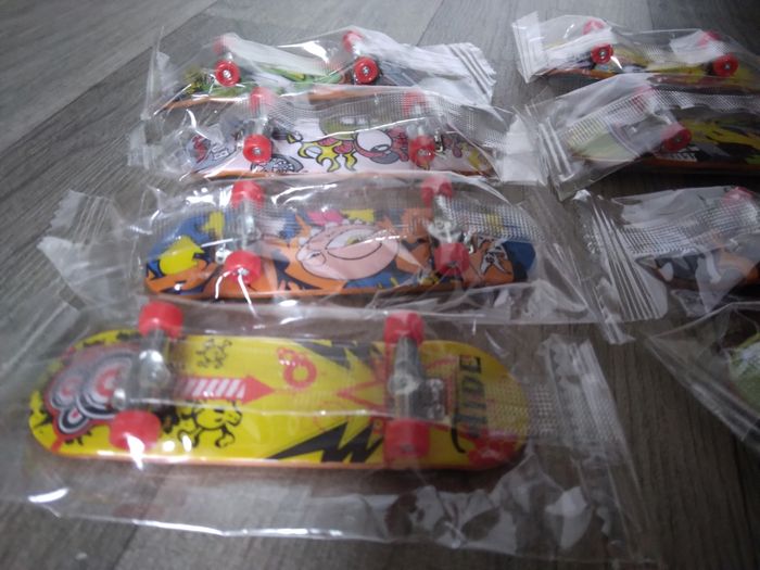 Lot 8 skateboard neuf - photo numéro 5