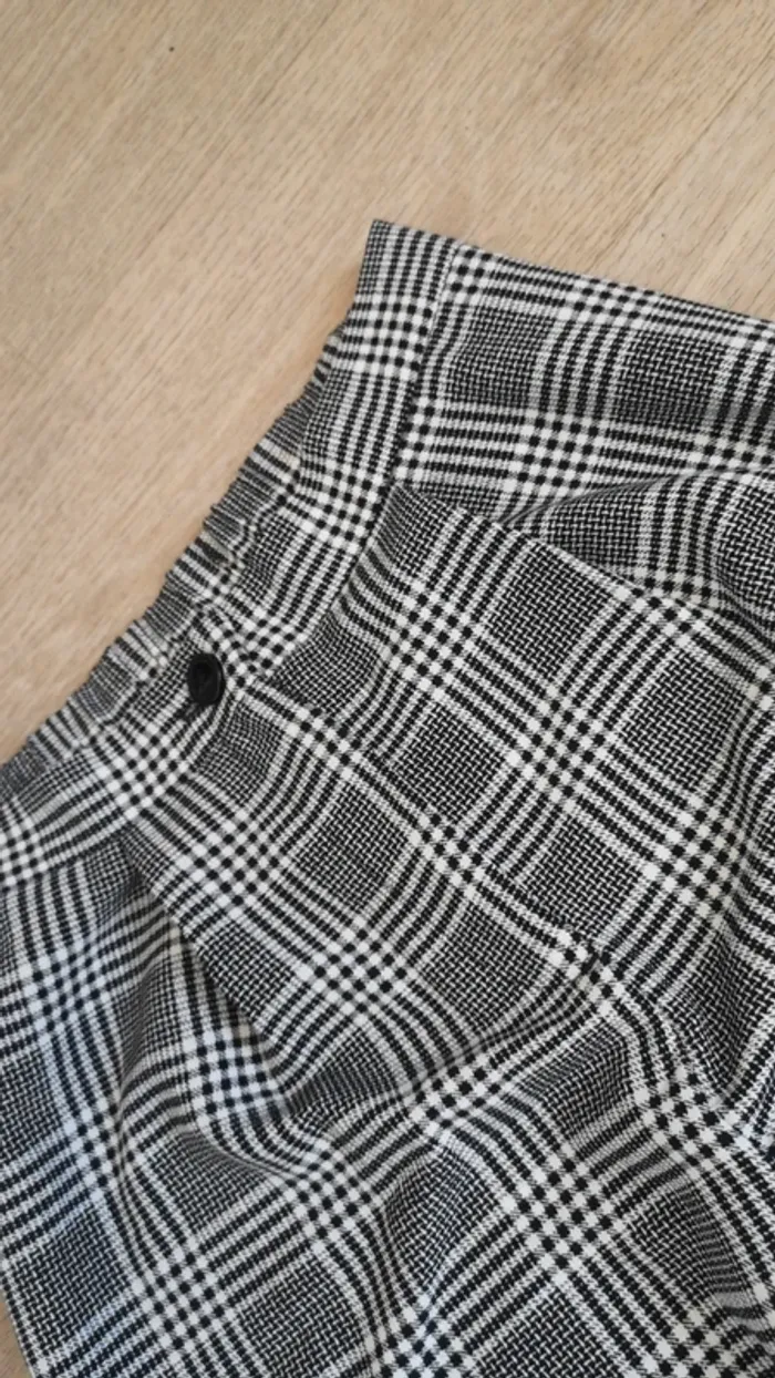 Pantalon à carreau divided 34 - photo numéro 2