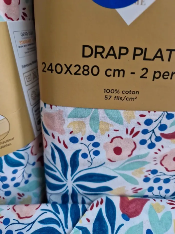 Ensemble drap housse, drap plat,housse de couette et ses deux taies - photo numéro 5