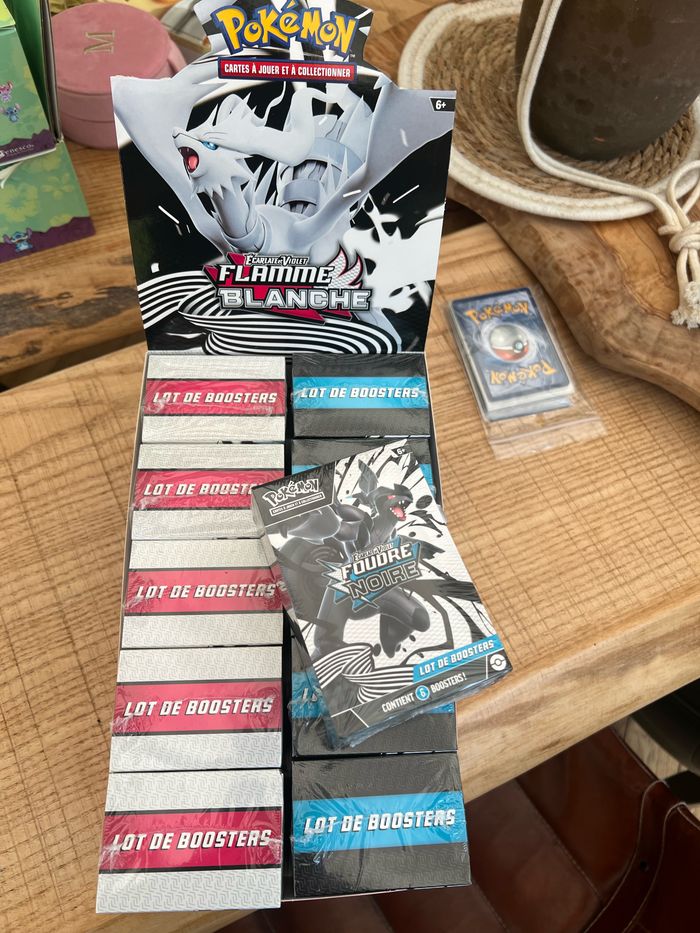 Bundle Pokémon 6 boosters neuf scellés foudre noire flamme blanche 10.5 - photo numéro 7