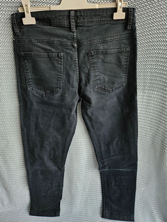 Jean noir - photo numéro 3