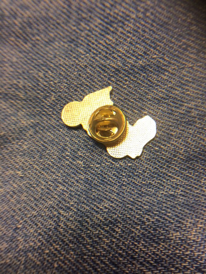 Pin’s moto vintage - photo numéro 2