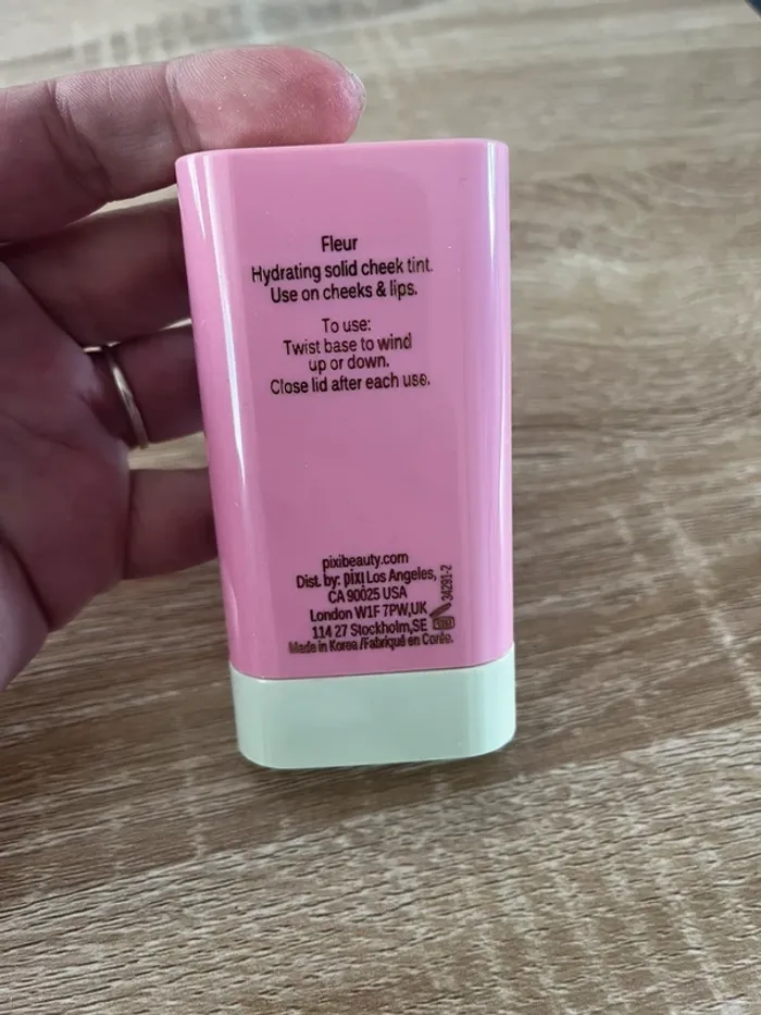 Blush pixi on the glow fleur neuf - photo numéro 2