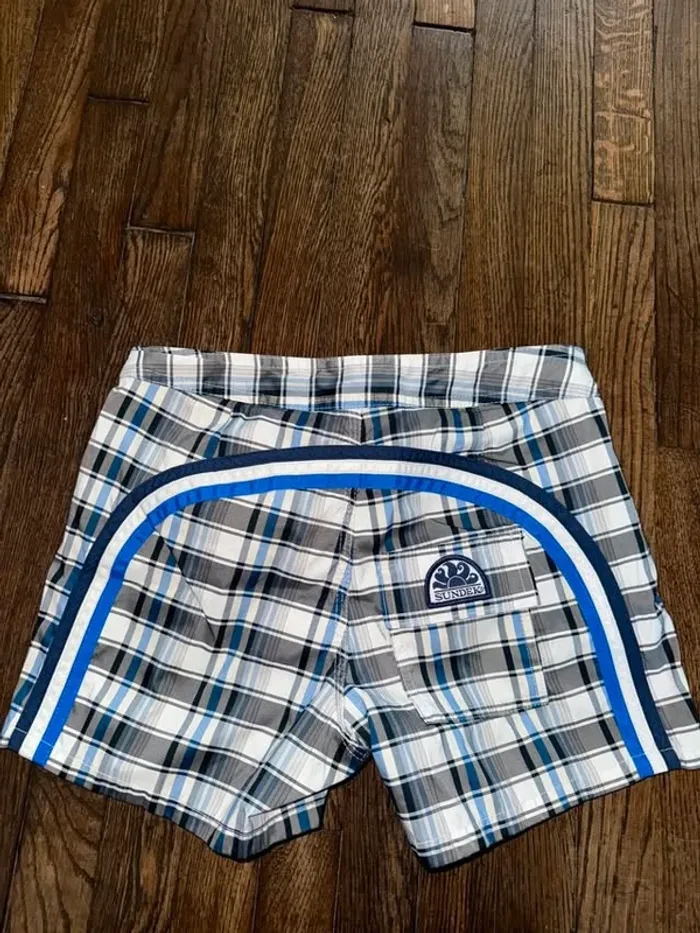 maillot de bain Sundek 12 ans valeur 78 euros