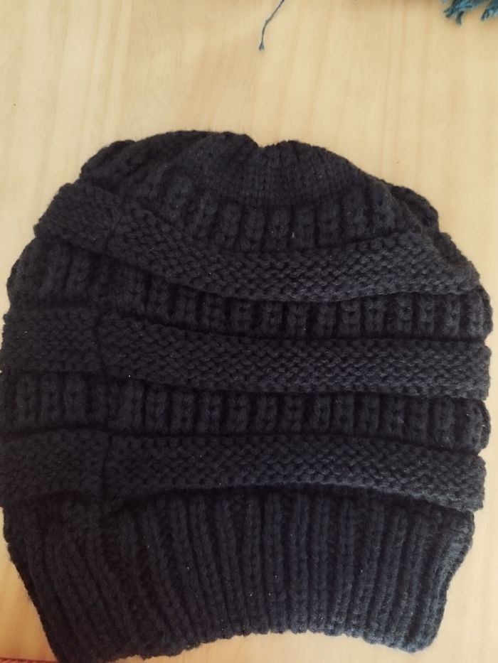 Sublime bonnet beige et noir - photo numéro 6