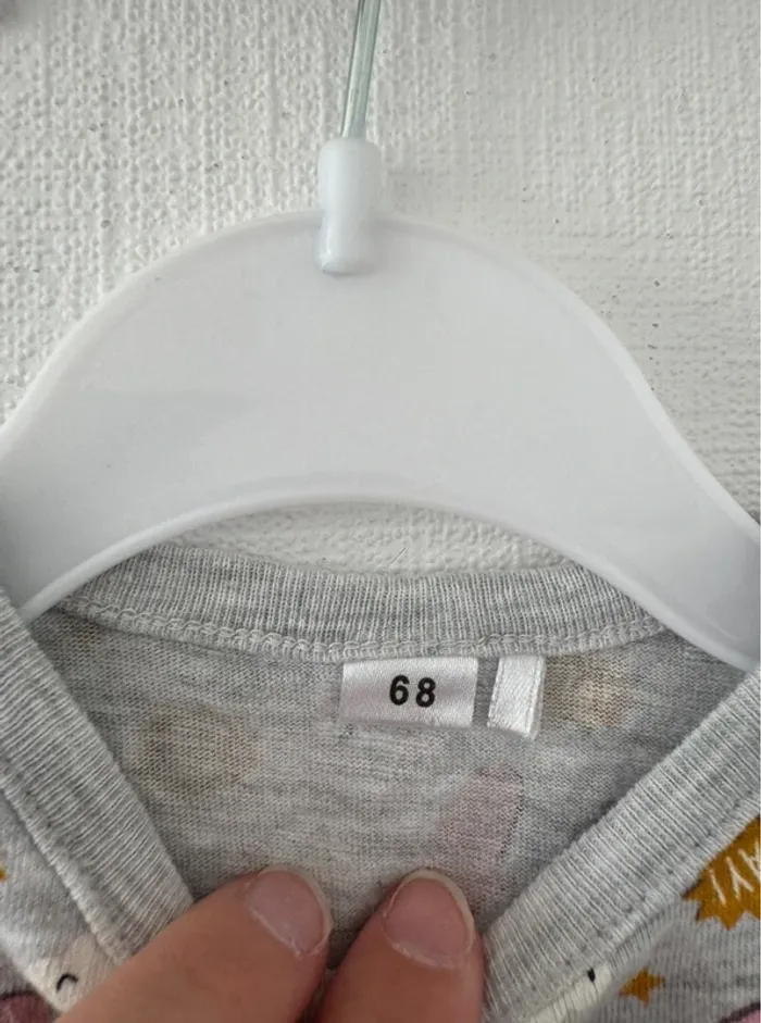 Pyjama fin 2 pièces - taille 6 mois 🌸 - photo numéro 2