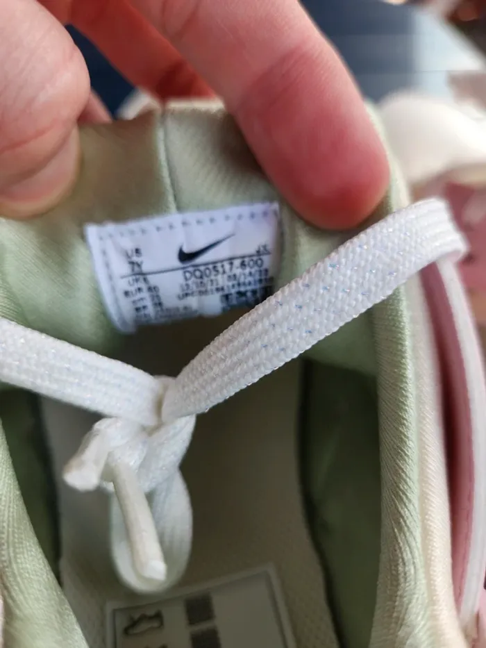 Nike huarache run femme Taille 40 neuves vert rose - photo numéro 6