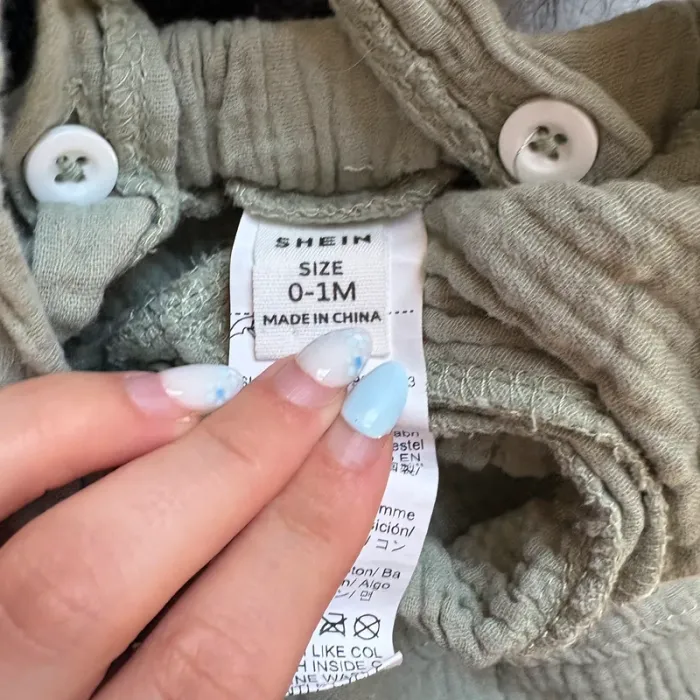 Robe + t shirt - photo numéro 4