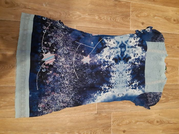 Robe bleue bariolée - photo numéro 2