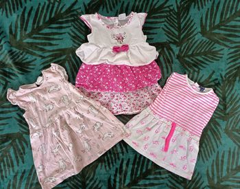 Lot robe - taille 9 mois