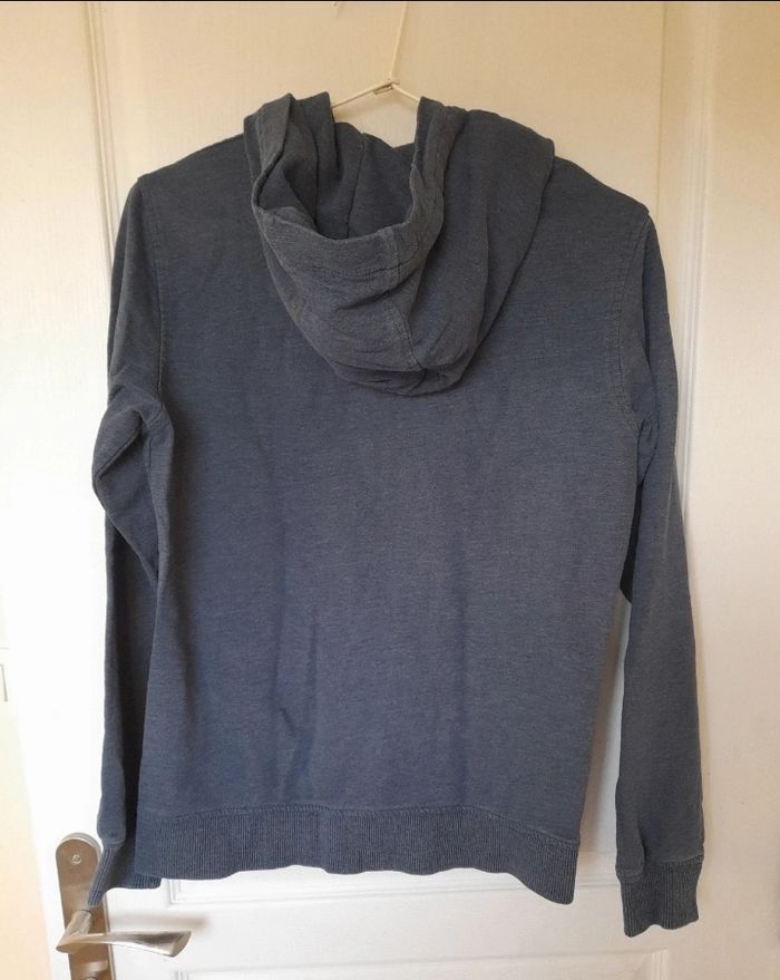 Sweat zippé - photo numéro 2