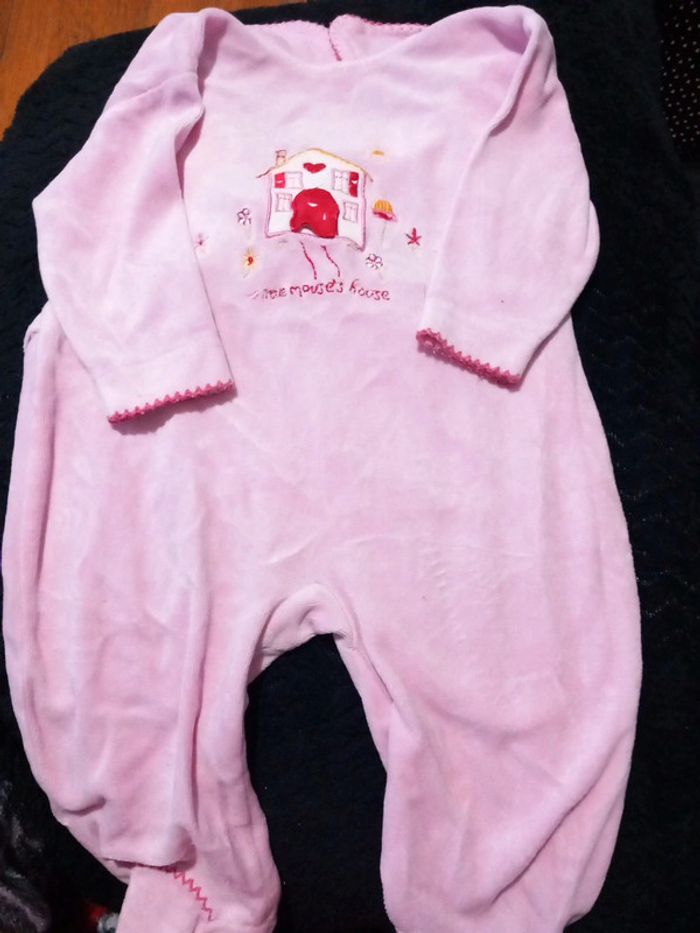 Pyjama taille 68cm 6mois - photo numéro 1