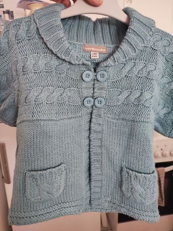 #kytie6ansfille. Gilet manche  courte taille 6 ans