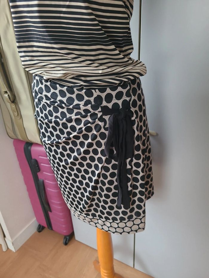 Ensemble jupe et haut - photo numéro 2