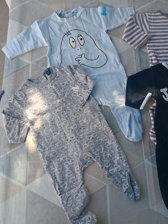 Lot de 8 pyjamas Manches longues 6 mois - photo numéro 2