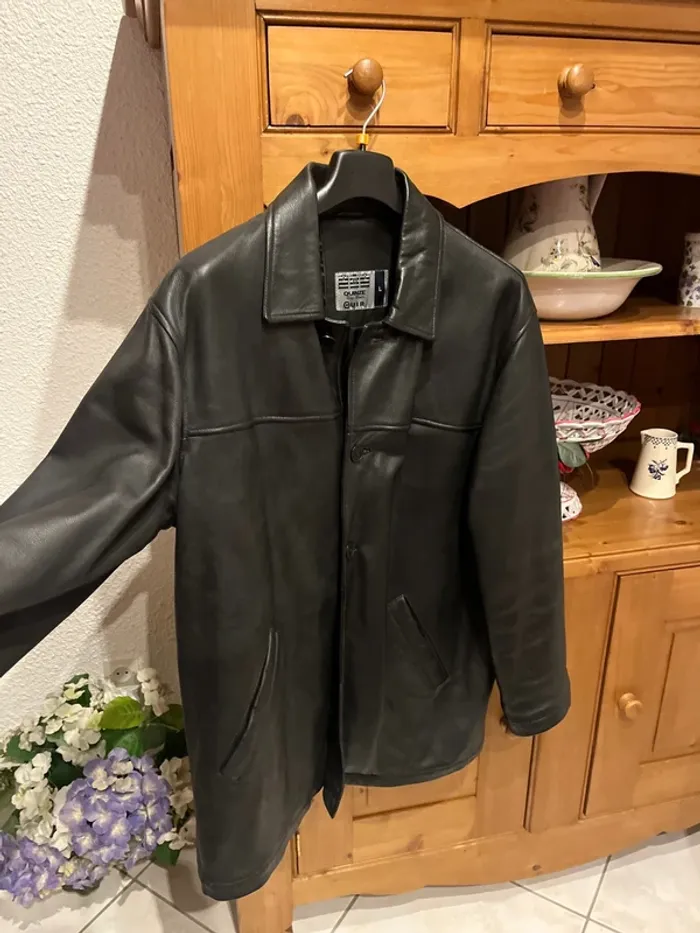 Veste 3/4 cuir - photo numéro 2
